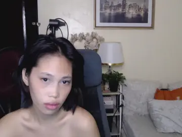 Cam4 Live Porn of avienna