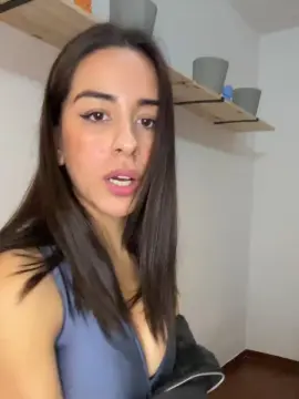 Cam4 Free Live Porn of Morenita_gtv