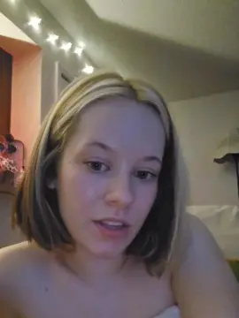 Cam4 Nude Webcam of LookingatLizzy