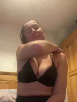 Cam4 Live Sex Cam of HottyJC