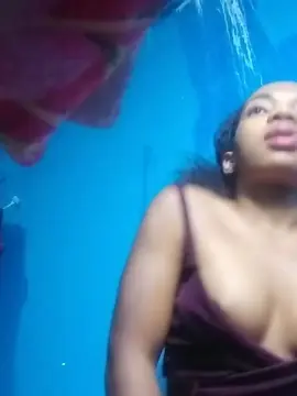 Cam4 Sex Cam of valerie72