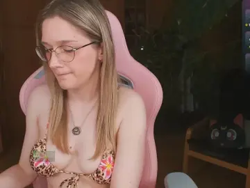 Cam4 Sex Cam of LunaNicole