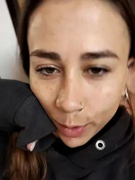 Cam4 Free Porn Cam of BellaBelll