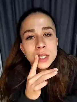 Cam4 Private Sex Chat of BellaBelll