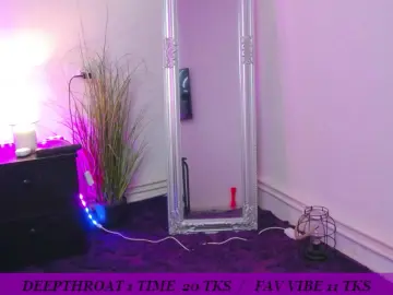 Cam4 Free Live Porn of LexyxJames