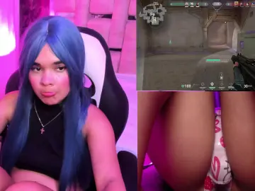 Cam4 Live Sex of PetiteSally