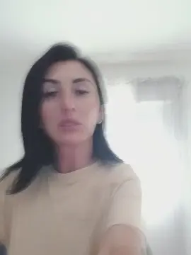 Cam4 Free Porn Cam of Lola05love