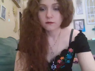 Cam4 Best Webcam of QueenCrimson