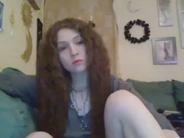 Cam4 Sex Cam of QueenCrimson