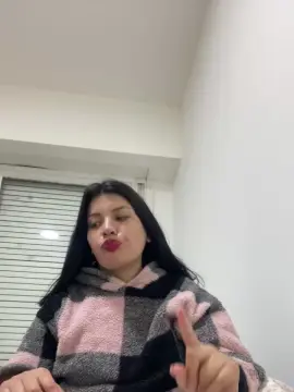 Cam4 Watch Live Sex Cams of Liiacruz