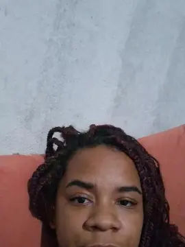 Cam4 Sex Chat of Ravena_rj