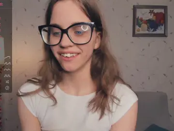 Cam4 Free Live Porn of LynneCrust