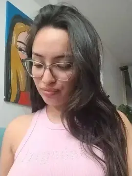 Cam4 Free Live Porn of Latinaakita4