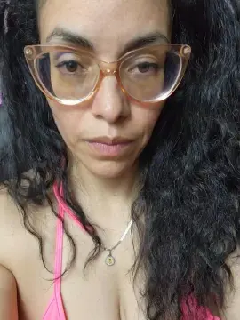 Cam4 Live Sex Cam of Lucci_Lovee