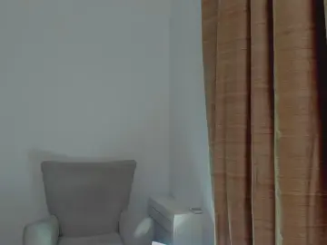 Cam4 Free Porn Cam of VivienneLove19