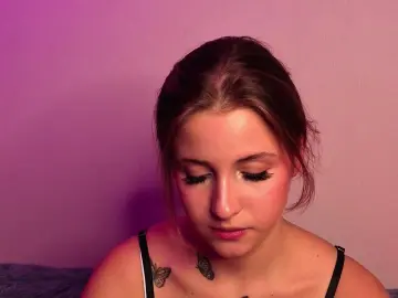 Cam4 Free Porn Cam of EllamaeWerley