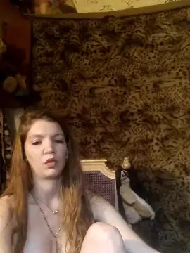 Cam4 Sex Chat of Mai73XXX