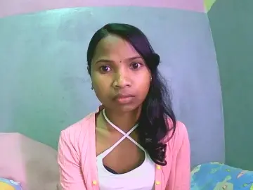 Cam4 Free Live Porn of Samirah98