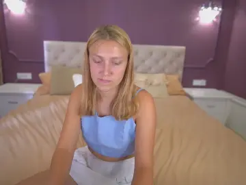 Cam4 Best Webcam of LollyLuxe