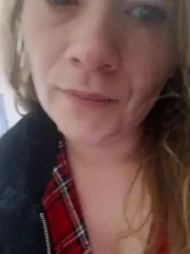 Cam4 Watch Live Sex Cams of LadyCherry29