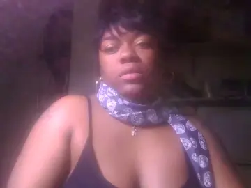 Cam4 Sex Cam of bigbootibambi