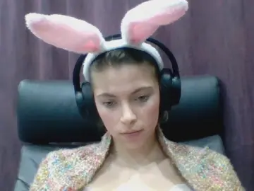 Cam4 Free Porn Cam of TonyaNatiello