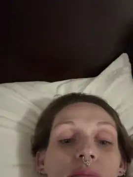 Cam4 Free Porn Cam of Leah_Marie3345