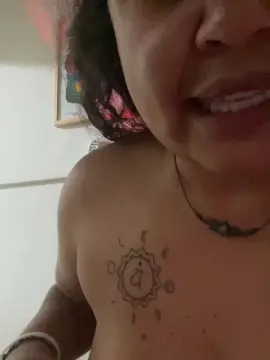 Cam4 Watch Live Sex Cams of Vero009