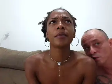 Cam4 Live Sex of lindaegringo