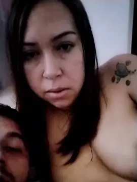 Cam4 Free Live Porn of LarissafogozaA2