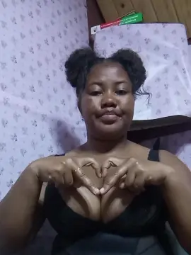 Cam4 Free Live Porn of blackhoney_fun