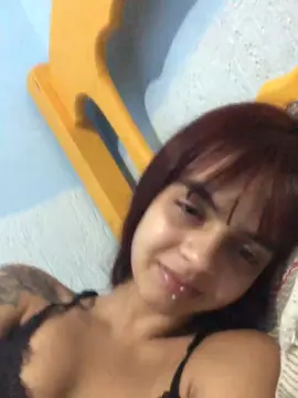 Cam4 Watch Live Sex Cams of Magrinha00
