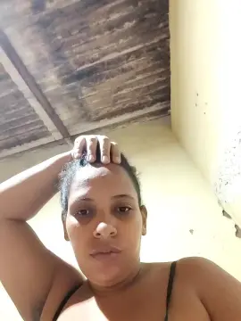 Cam4 Watch Live Sex Cams of laryynife1