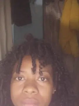 Cam4 Live Sex of Alextonisoa