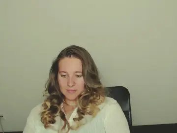 Cam4 Live Sex Cam of Darklure_