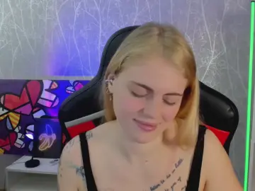 Cam4 Free Live Porn of Jolly_Doll