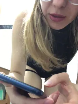 Cam4 Adult Video Chat of kitty305