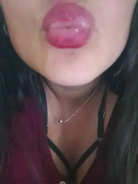 Cam4 Sex Chat of Nella_25