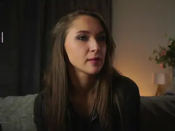 Cam4 Free Live Porn of LuzMcinerney