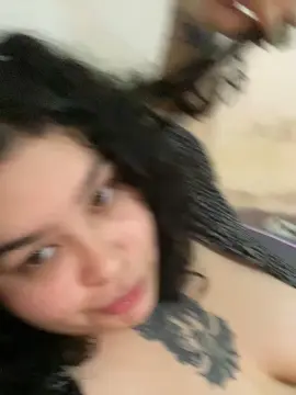Cam4 Free Live Porn of Kiki_juju1