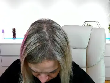 Cam4 Live Sex Cam of anna_snow9