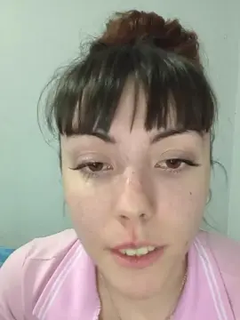 Cam4 Free Live Porn of Lara_99_