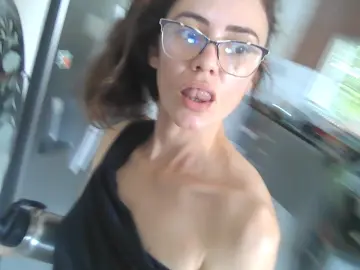 Cam4 Private Sex Chat of INTHETOILET