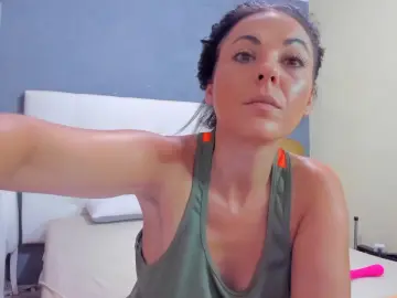 Cam4 Adult Video Chat of nicol_hot30