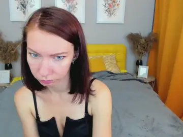 Cam4 Nude Webcam of MiraFlowX