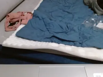 Cam4 Free Live Porn of adriyepez1998