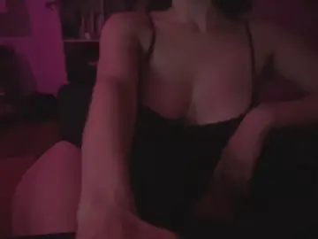 Cam4 Live Sex Cam of Favoritegoddess