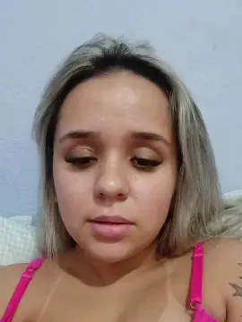 Cam4 Watch Live Sex Cams of Moramguinho56