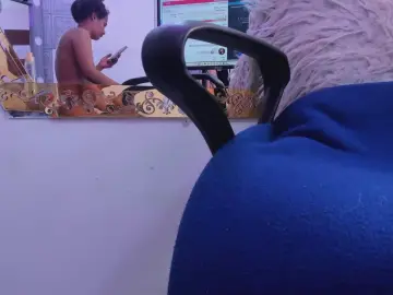 Cam4 Watch Live Sex Cams of Maidy19