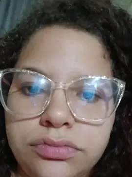 Cam4 Live Sex Cam of RobertaRabao